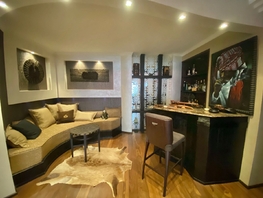 Продается 5-комнатная квартира Социалистическая ул, 240  м&sup2;, 32500000 рублей