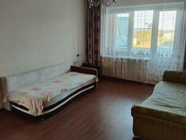 Продается 1-комнатная квартира Вселенной ул, 40  м², 4500000 рублей