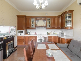 Продается Дом 10-я линия ул, 319 м², участок 3 сот., 45000000 рублей
