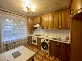 Продается 3-комнатная квартира 40-летия Победы пр-кт, 65 м², 7700000 рублей