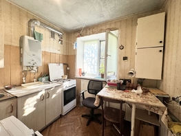 Продается 2-комнатная квартира 40-летия Победы пр-кт, 47 м², 3650000 рублей