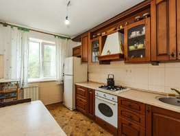 Продается 4-комнатная квартира Горшкова пр-кт, 77.8 м², 8500000 рублей