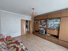Продается 3-комнатная квартира Стачки пр-кт, 64 м², 7600000 рублей