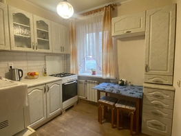 Продается 2-комнатная квартира Украинская ул, 47 м², 4200000 рублей