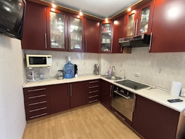 Продается 2-комнатная квартира Таганрогская ул, 57 м², 6000000 рублей