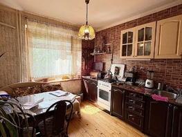 Продается 3-комнатная квартира 40-летия Победы пр-кт, 65  м², 6500000 рублей