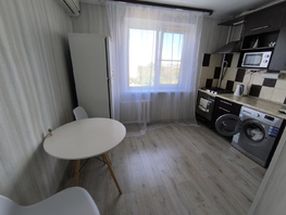 Продается 1-комнатная квартира Таганрогская ул, 37.2 м², 4400000 рублей