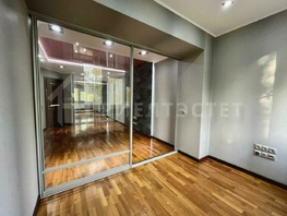 Продается 3-комнатная квартира Стачки пр-кт, 63  м², 6900000 рублей