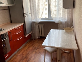 Продается 2-комнатная квартира 339-й Стрелковой Дивизии ул, 53 м², 6550000 рублей
