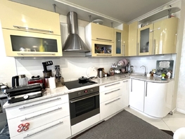 Продается 2-комнатная квартира 40-летия Победы пр-кт, 76  м², 8950000 рублей