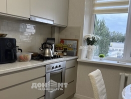 Продается 3-комнатная квартира 40-летия Победы пр-кт, 63.2  м², 7050000 рублей