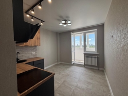 Продается 1-комнатная квартира Комарова б-р, 39  м², 5780000 рублей