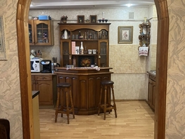 Продается 5-комнатная квартира Севастопольская ул, 107  м&sup2;, 19300000 рублей